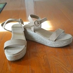 Baige wedge sandals